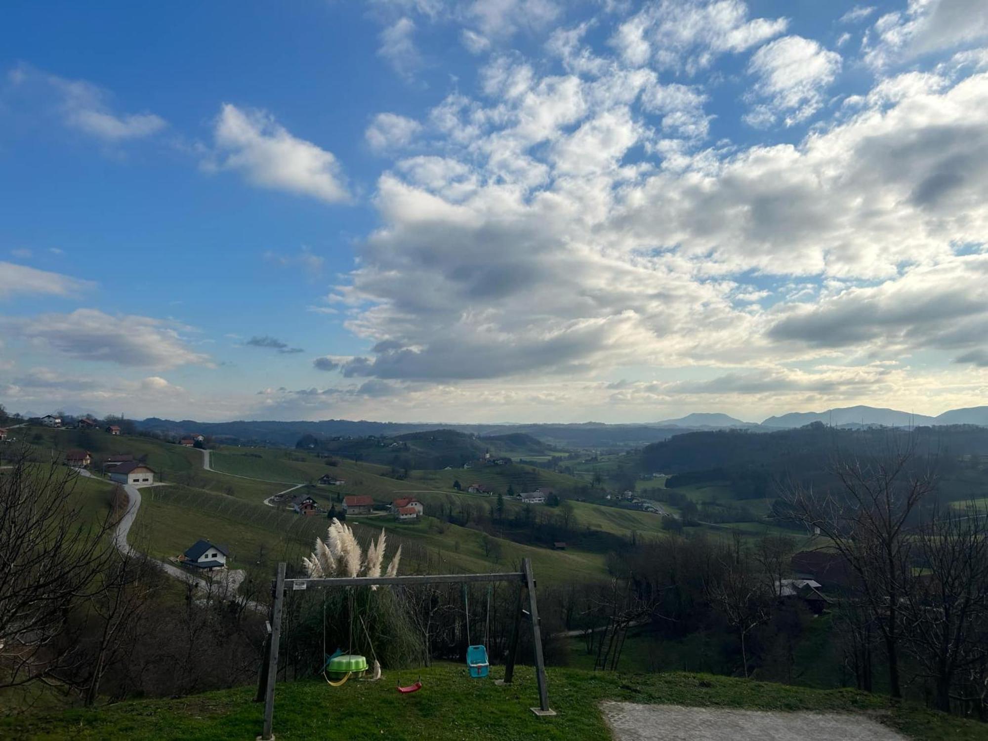 Ferienwohnung Turisticna Kmetija Golej Podčetrtek Exterior foto